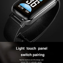 Load image into Gallery viewer, Classic SmartWatch With EarPhone